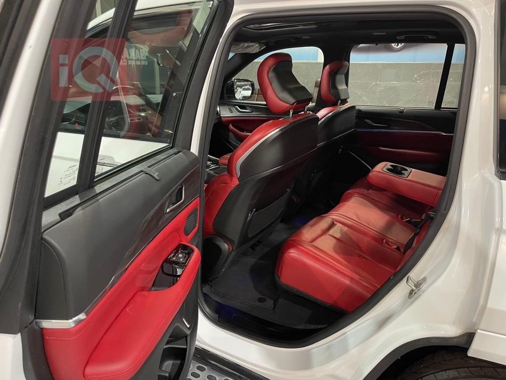 جيب جراند شيروكي